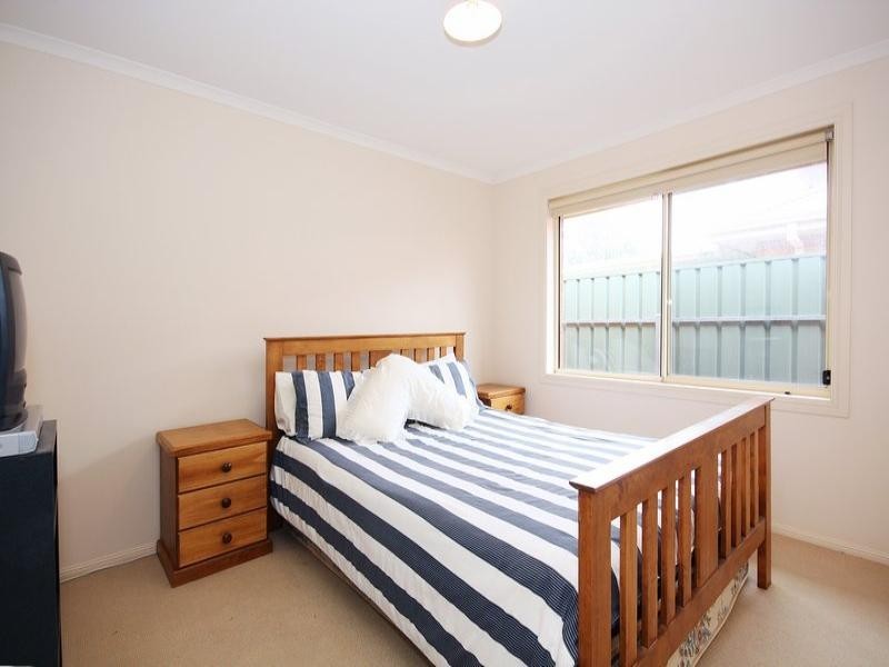 27 Bristol Terrace, Oakden SA 5086