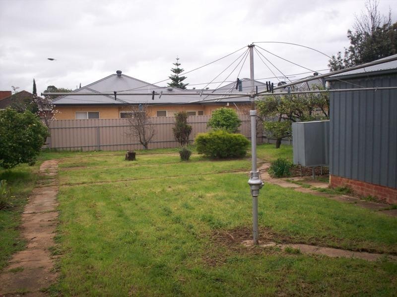 42 Lionel Avenue, Blair Athol SA 5084