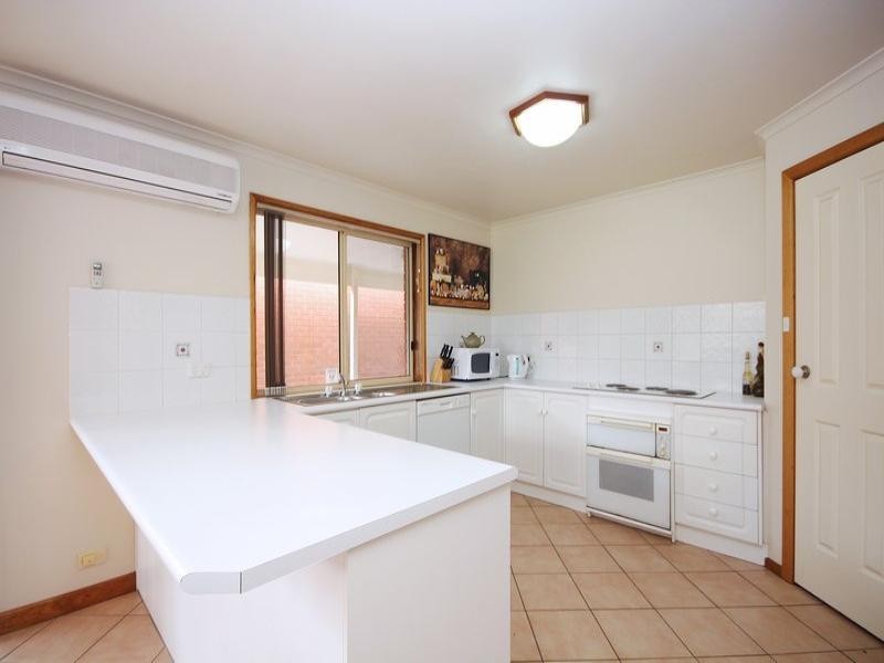 3 Westbury Court, Oakden SA 5086