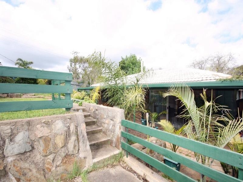 20 Carnarvon Avenue, Redwood Park SA 5097