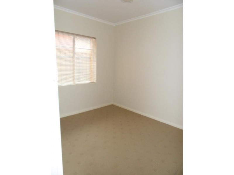 2/19 Sixth Avenue, St Peters SA 5069