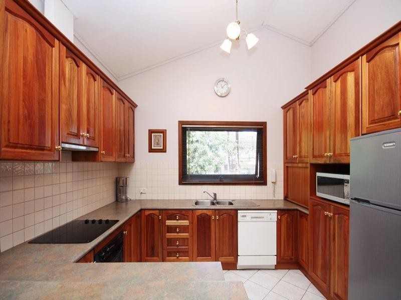 54 Wynn Vale Drive, Gulfview Heights SA 5096