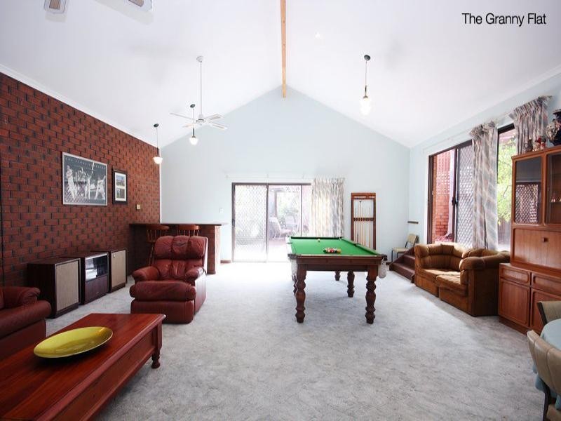 54 Wynn Vale Drive, Gulfview Heights SA 5096