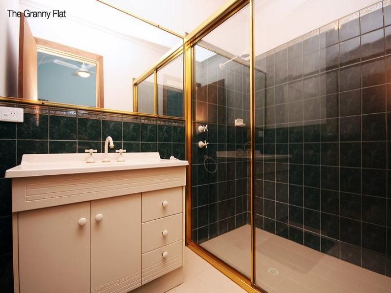 54 Wynn Vale Drive, Gulfview Heights SA 5096