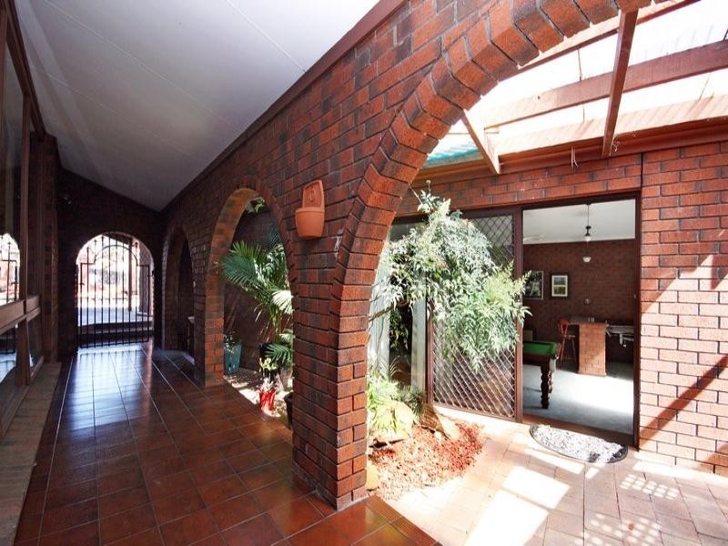 54 Wynn Vale Drive, Gulfview Heights SA 5096