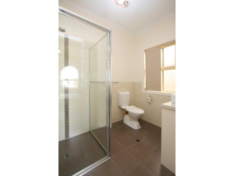 44 Lord Howe Crescent, Mawson Lakes SA 5095