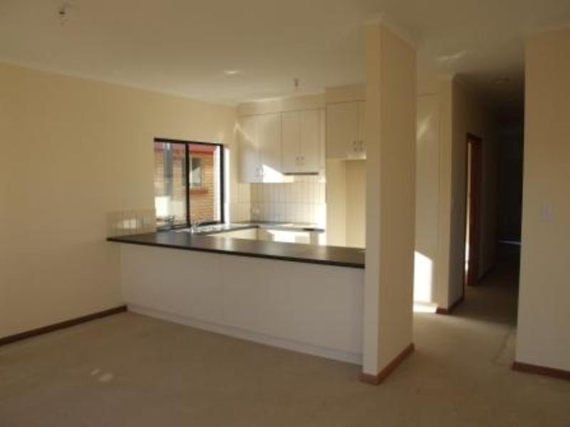 10 Berkshire Street, Athol Park SA 5012