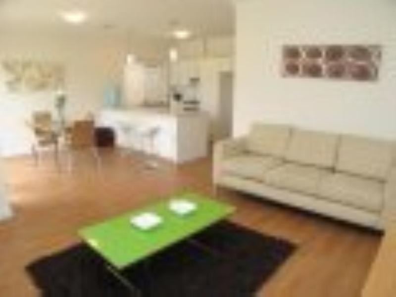 5 Earle Street, Hillcrest SA 5086