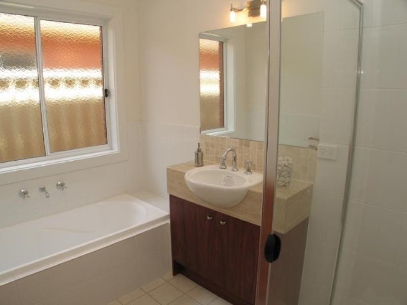 5 Earle Street, Hillcrest SA 5086