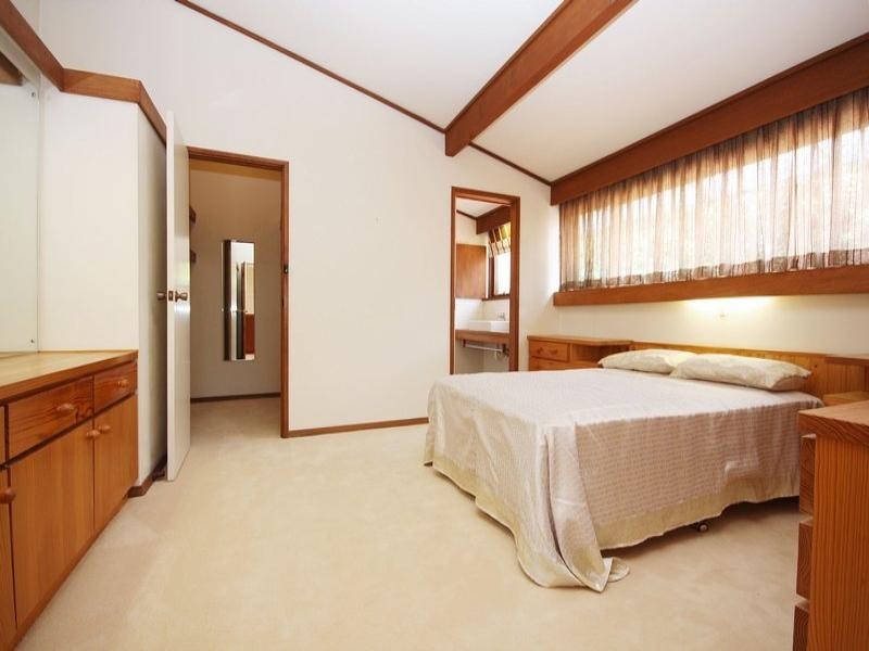 3 Peenar Grove, Dernancourt SA 5075