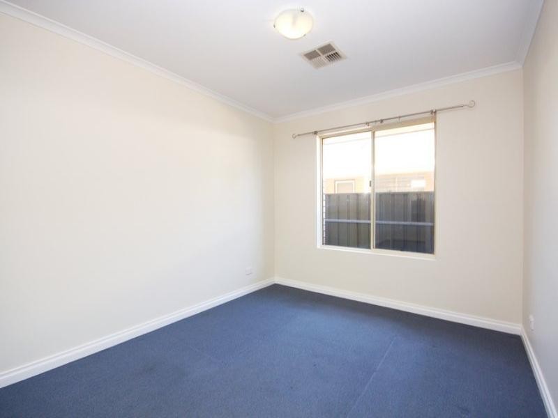 12 Warner Road, Salisbury Downs SA 5108