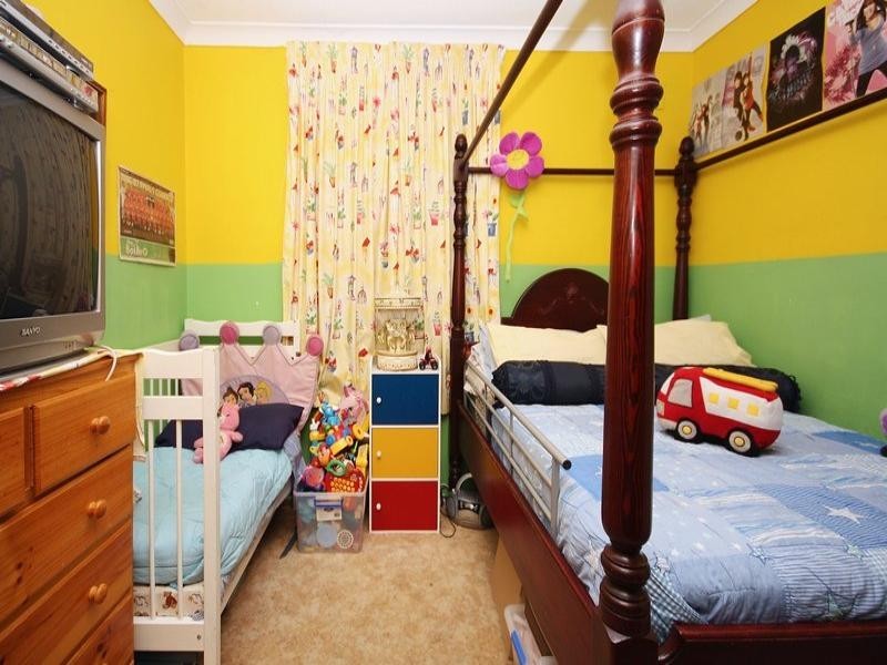 13 Reading Street, Clearview SA 5085