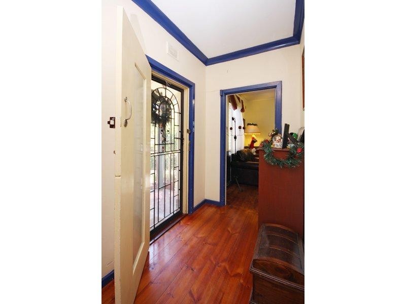 13 Reading Street, Clearview SA 5085