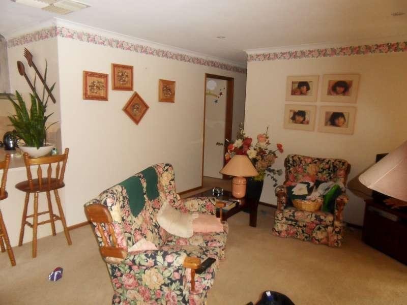 19 Cardhu Place, Greenwith SA 5125