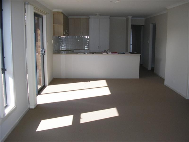 16 Lonsdale Crescent, Andrews Farm SA 5114