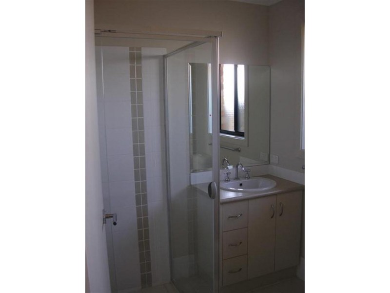 16 Lonsdale Crescent, Andrews Farm SA 5114