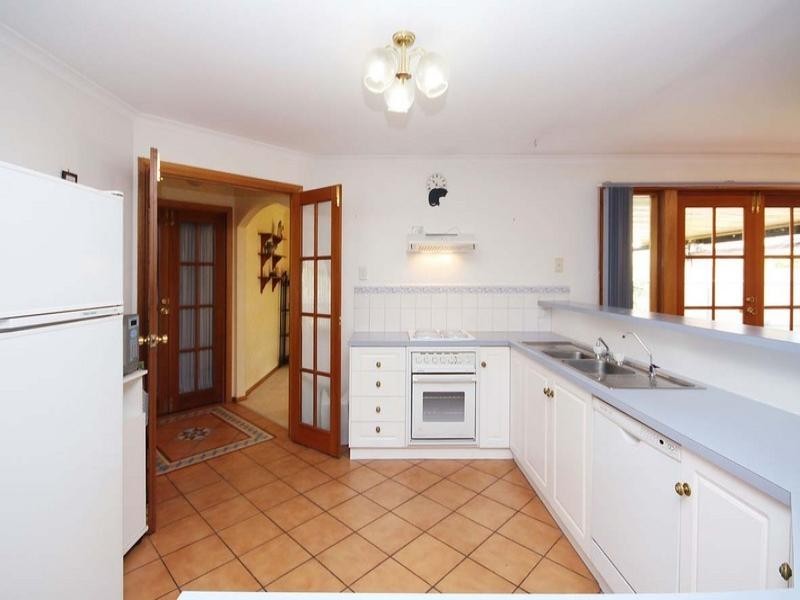 7 Osterley Street, Oakden SA 5086