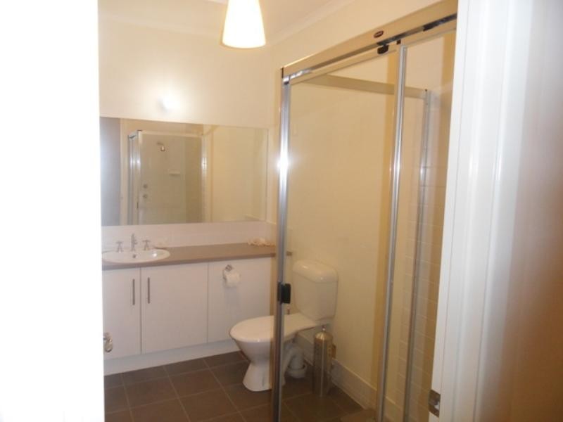 28 Ellis Lane, Mawson Lakes SA 5095