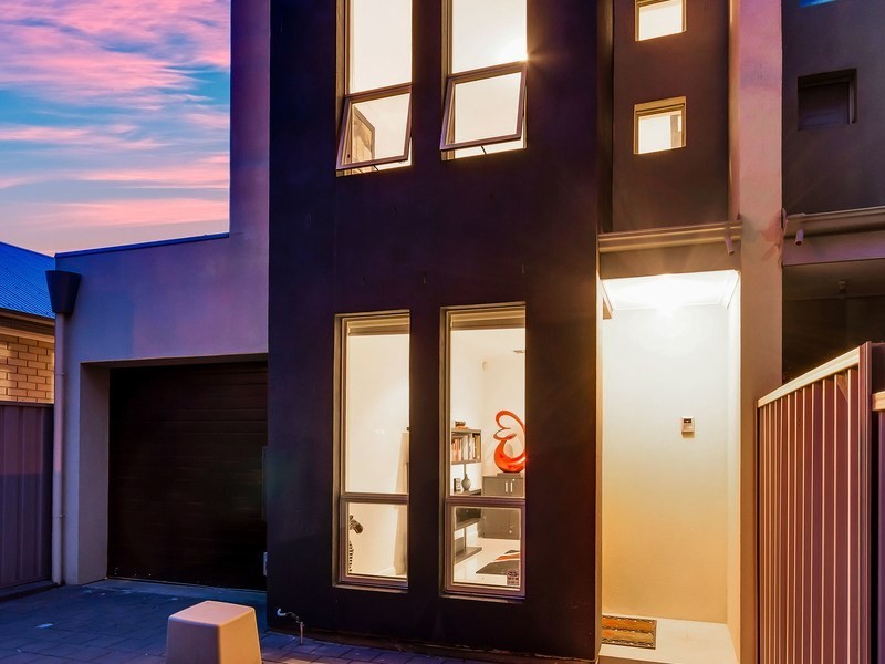 24 Ramsay Avenue, Hillcrest SA 5086