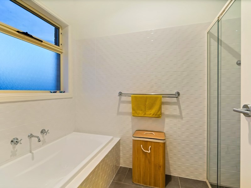 24 Ramsay Avenue, Hillcrest SA 5086