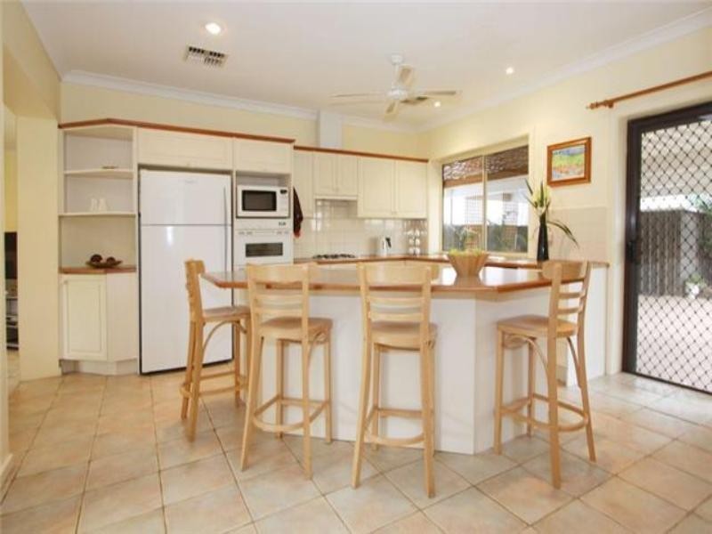 2 Cecil Street, Rostrevor SA 5073