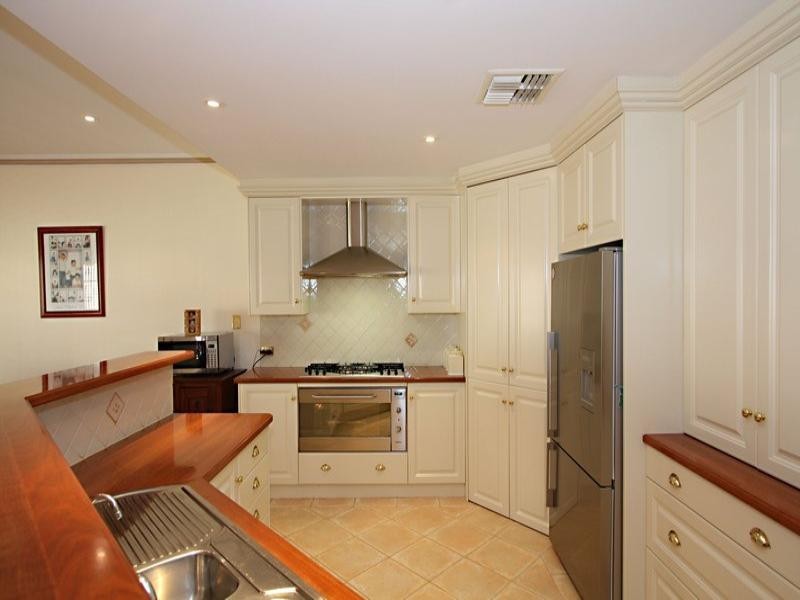 4 Hardwick Court, Golden Grove SA 5125