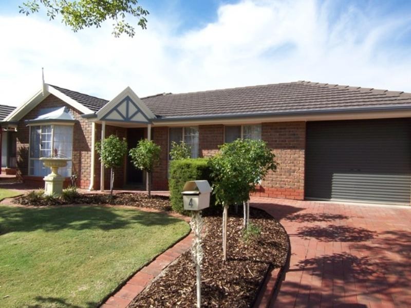 4 Upton Street, Oakden SA 5086