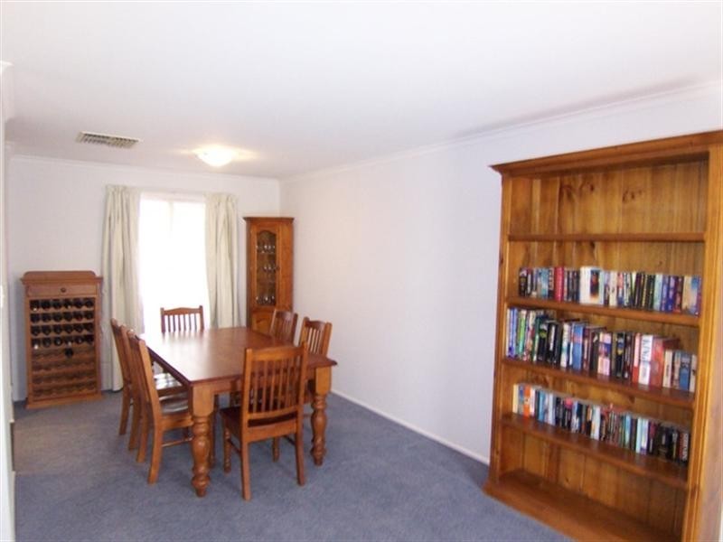 4 Upton Street, Oakden SA 5086