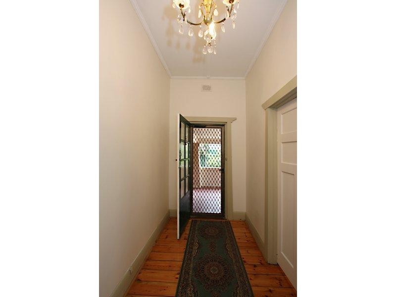 18 Gum Avenue, Dry Creek SA 5094