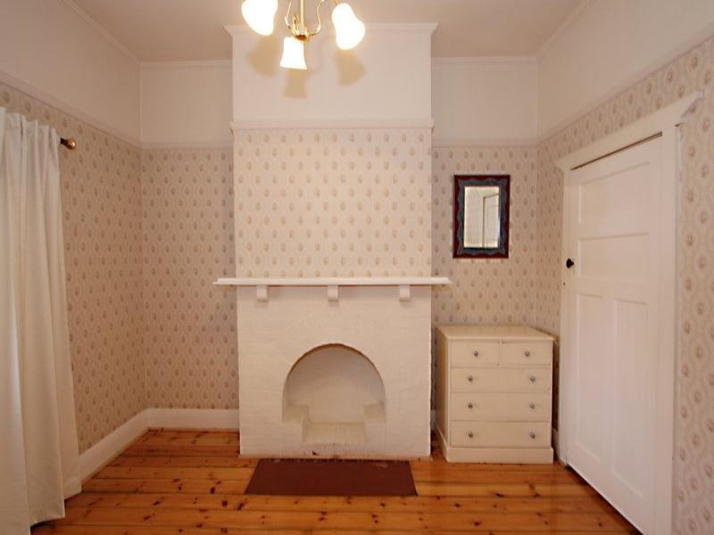 18 Gum Avenue, Dry Creek SA 5094