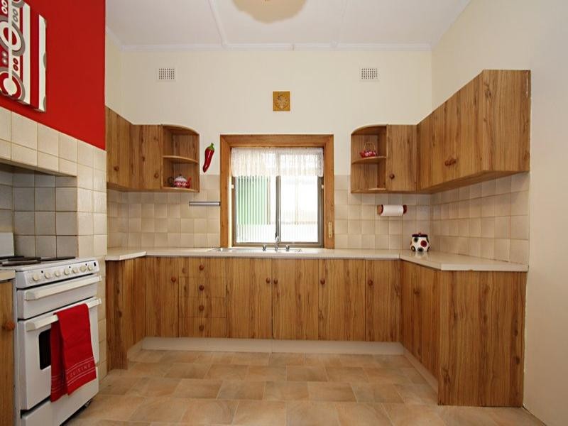 18 Gum Avenue, Dry Creek SA 5094