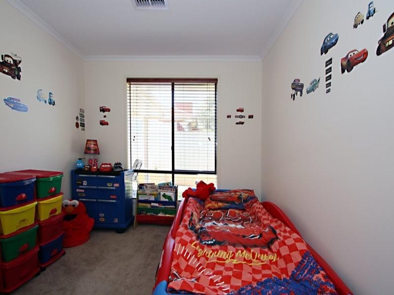 18 Alderney Avenue, Clearview SA 5085