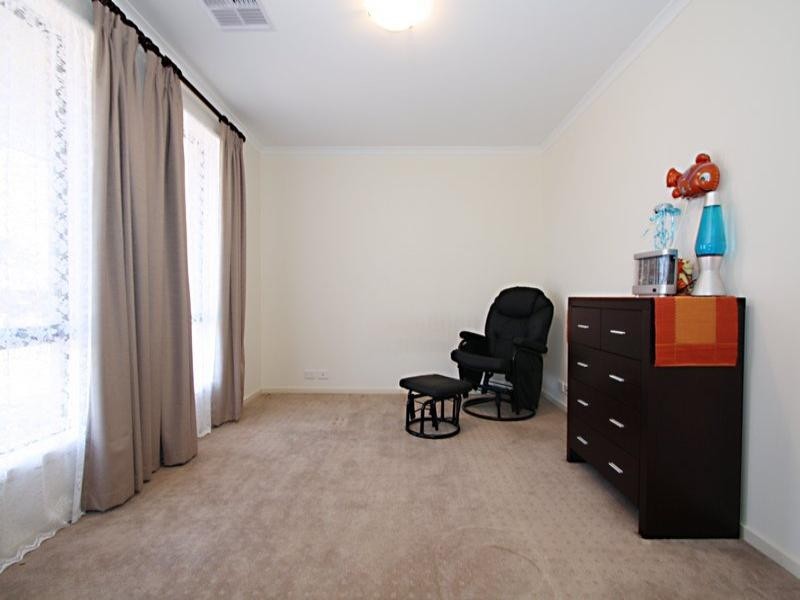 18 Alderney Avenue, Clearview SA 5085