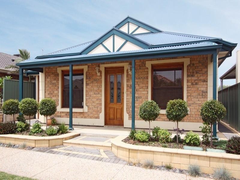 8 Dotterel Place, Mawson Lakes SA 5095