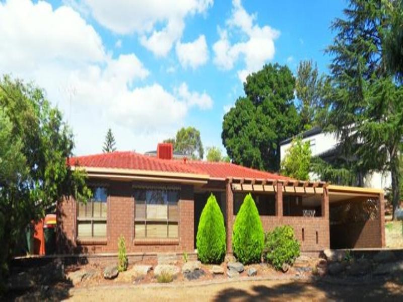 31 Yulinda Terrace, Para Hills SA 5096