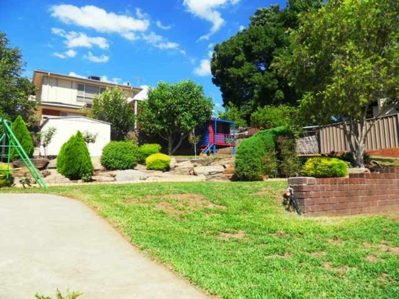 31 Yulinda Terrace, Para Hills SA 5096
