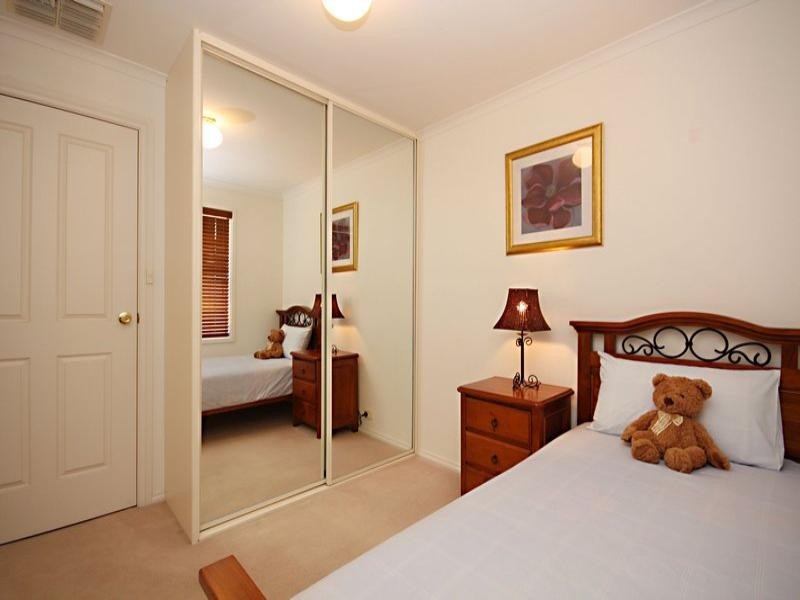 3 Wickham Crescent, Oakden SA 5086