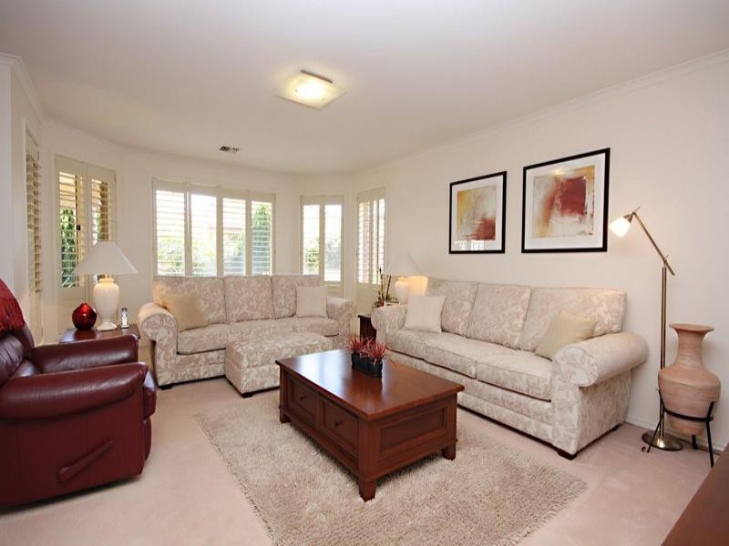 3 Wickham Crescent, Oakden SA 5086