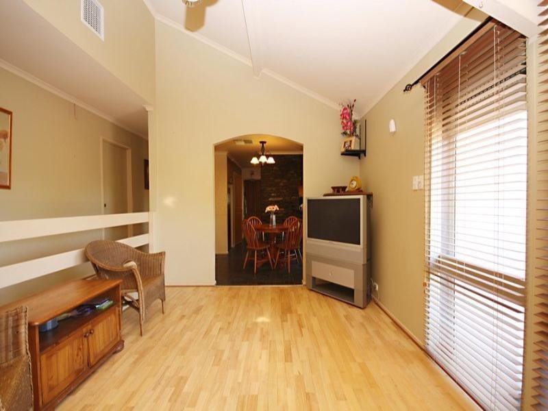 61 Gaylard Crescent, Redwood Park SA 5097