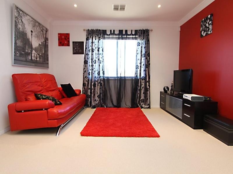 9 Earle Street, Hillcrest SA 5086