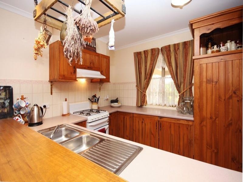 31 Laburnum Drive, Greenwith SA 5125