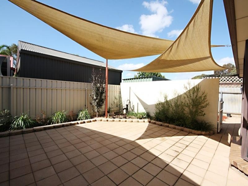 16 Linwood Crescent, Parafield Gardens SA 5107