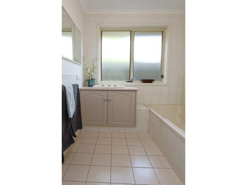 70 Kew Drive, Oakden SA 5086