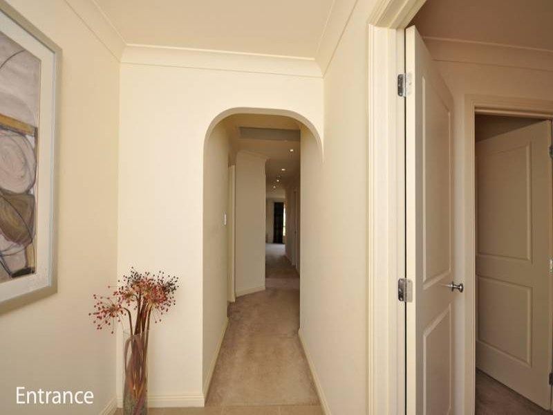 34 Tasos Drive, Munno Para West SA 5115