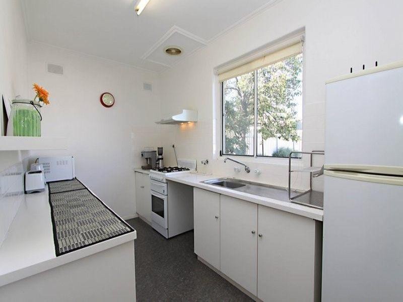 9 Fairview Terrace, Clearview SA 5085