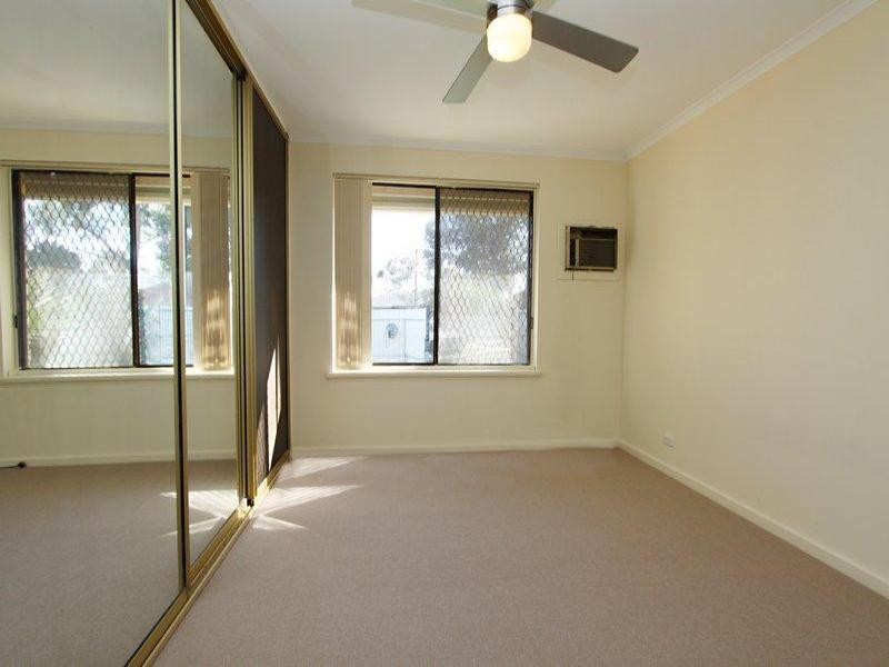 6 Garden Court, Para Hills West SA 5096