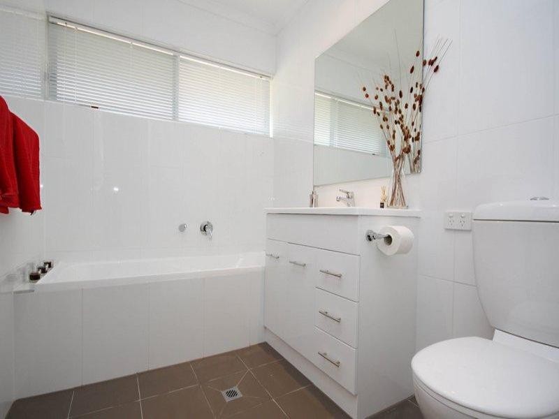 4 Emanuel Street, Athelstone SA 5076