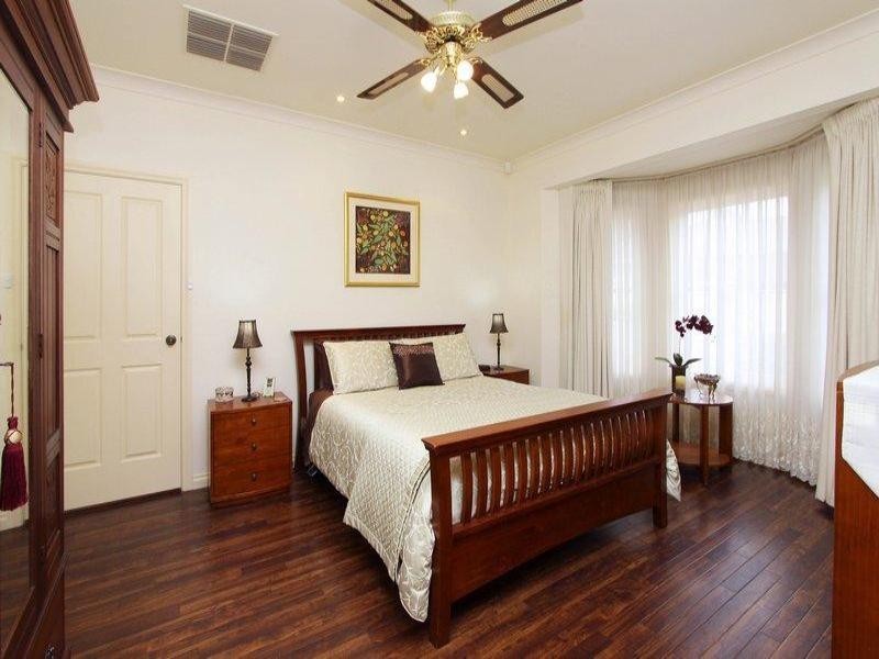 1 Woodforde Rise, Golden Grove SA 5125