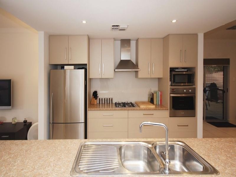 2A Elliott Street, Campbelltown SA 5074