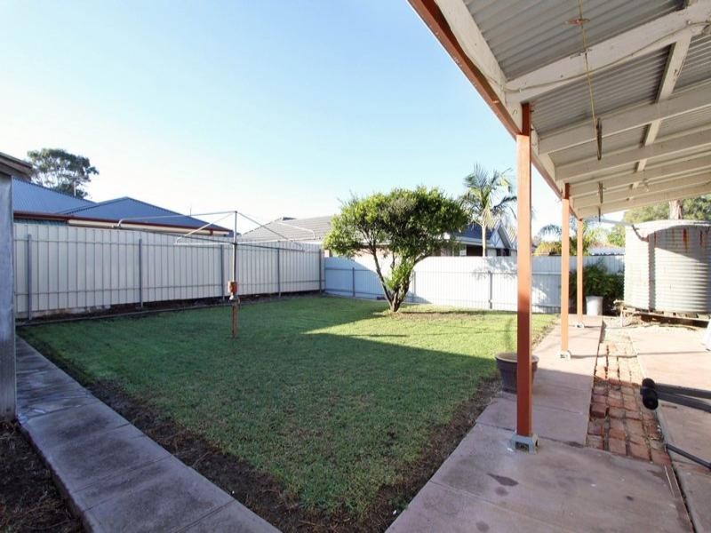 4 Cedar Avenue, Greenacres SA 5086